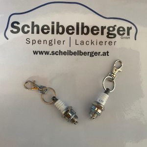 Scheibelberger Keychain Zündkerze Detail